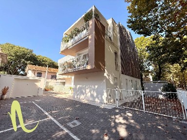 Trilocale viale Fratelli Gino e Urbano Sintoni 62, Cesenatico Levante, Cesenatico