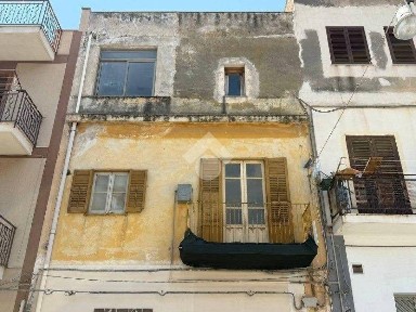 Terratetto unifamiliare via Venuti, Centro, Cinisi