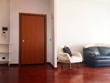 Bari, Picone, Via Martiri d'Avola, 10