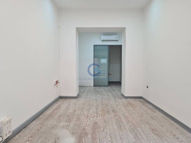Locale commerciale in Affitto