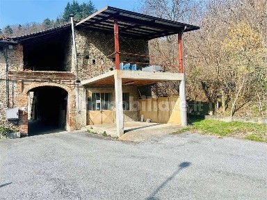 Magazzino - Deposito in Vendita