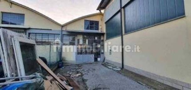Capannone all'asta via C. Monari, 10, Castrocaro Terme e Terra del Sole