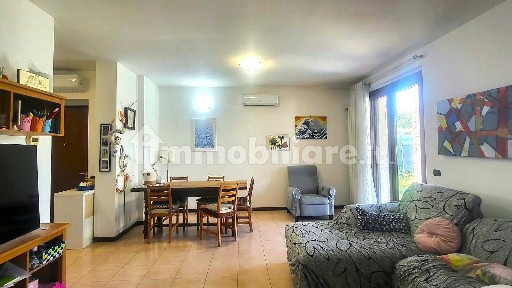 Villa a schiera via Tiziano, Casorate Primo