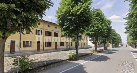 Villetta a schiera all'asta viale Libertà, 45, Casatisma