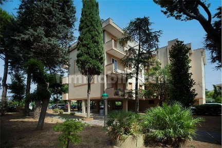 Appartamento buono stato, terzo piano, Ospedale, Rimini