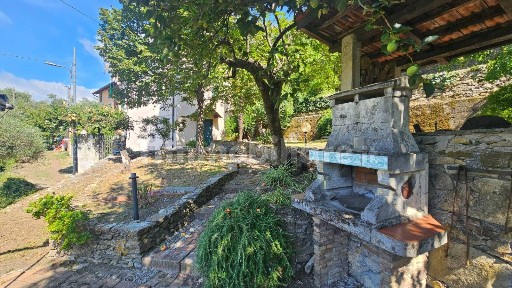 Villa bifamiliare via Polverara 3, Quezzi, Genova