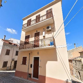 Casa indipendente all'asta via Parrocchia 4, Sennori