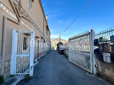Appartamento via Castelforte, Castelforte, Palermo