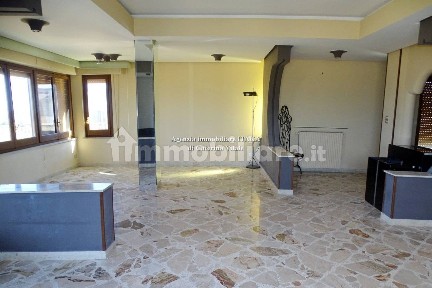 Appartamento largo Hilton, Villabate
