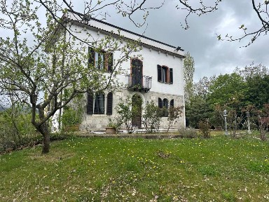 Villa unifamiliare Strada Comunale Rigaini, Agnone