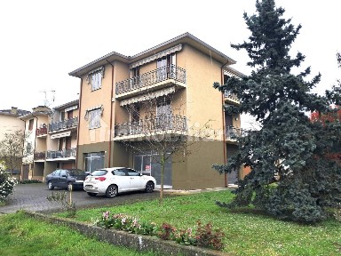 Trilocale via Noradino Zapparoli, 5, Carbonara Di Po, Borgocarbonara
