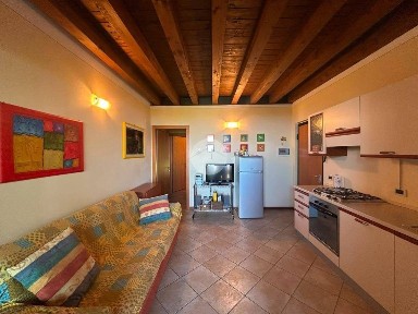 Monolocale via Vedrine 28, Centro, Polpenazze del Garda