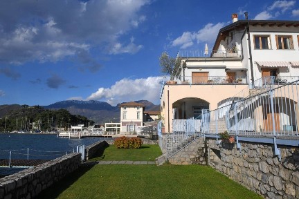 Iseo, Via Fenice