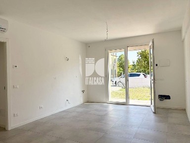 Mantova, Cittadella - Colle Aperto, via Basevi, Cittadella