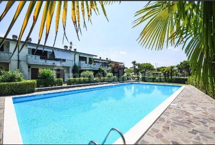 Trilocale via Salvo D'Acquisto 8, Centro, Sirmione