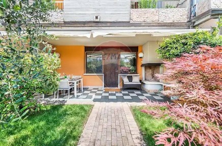 Desenzano del Garda, Affitto vacanze GREEN RESIDENCE via Giulio Cesare, 2