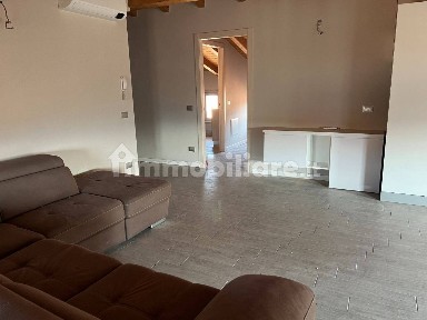 Appartamento via Leutelmonte 2, Montinelle, Manerba del Garda