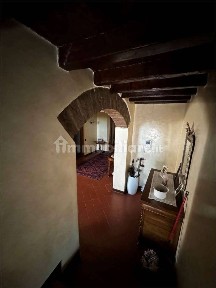 Mantova, Centro, via Massari, 14