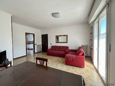 Quadrilocale buono stato, piano rialzato, Cerese, Borgo Virgilio