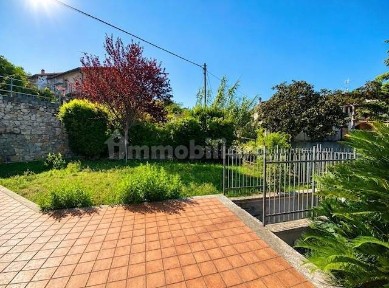 Villa a schiera via Marte 1, Porto Maurizio, Imperia