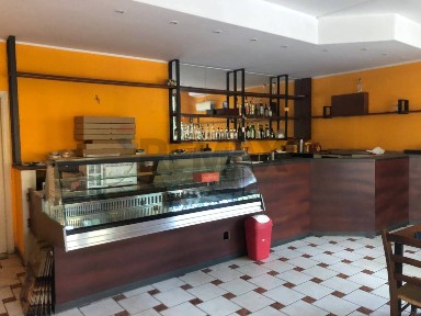 Locale commerciale in Affitto
