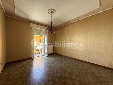 Appartamento da ristrutturare, primo piano, Centro Storico, Jesi