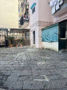 Magazzino - Deposito in Vendita