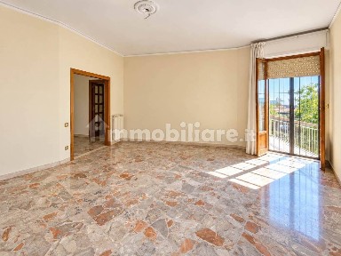 Appartamento buono stato, piano terra, Petriccio - Acquacalda, Siena