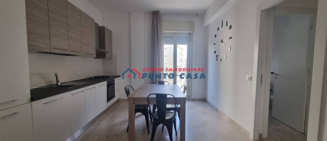 Trilocale via Archi, Centro, Trapani