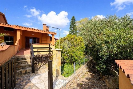 Villa a schiera via Del Fringuello 16, Monte Nai, Muravera