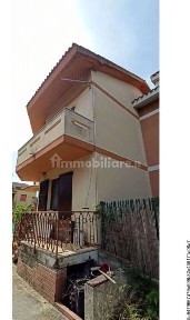 Villetta a schiera all'asta Strada 1° civico 39, Capoterra