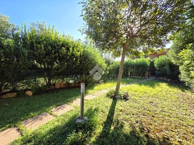 Muravera, Villaggio Rei Plaia, 60