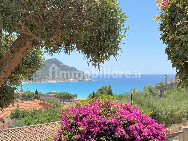 Villa a schiera via dei Garofani 23, Solanas, Sinnai