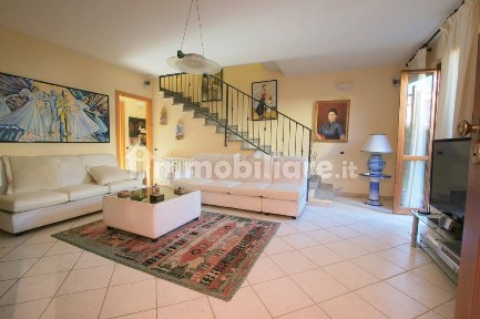 Villa a schiera via Sant' Ignazio 15, Centro, Pula