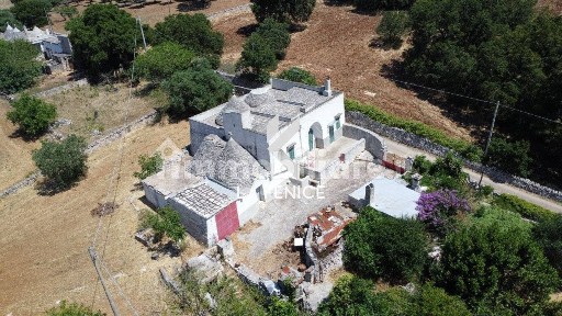 Trullo Strada Monaci, Locorotondo
