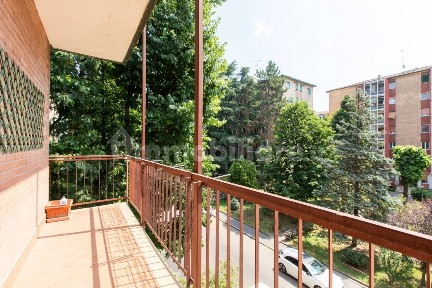 Appartamento via Venezuela 5, Gallaratese, Milano