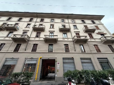 Milano, Piave - Tricolore, Via Francesco Guicciardini, 10