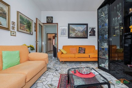 Bilocale via Francesco Arese 20, Zara, Milano