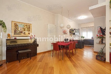 Milano, Niguarda, Via Paulucci di Calbioli Fulcieri, 21