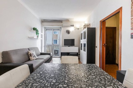 Bilocale viale delle Rimembranze di Greco 39, Cascina dei Pomi, Milano