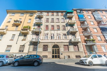 Bilocale via Pier Francesco Mola 24, Certosa, Milano