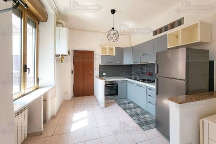 Milano, Affori, Via Giuseppe Regaldi, 22