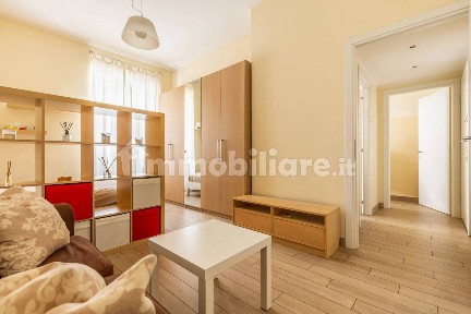Appartamento via Fabio Mangone, 3, Corso Genova, Milano