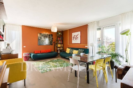 Quadrilocale via Fortezza 55, Villa San Giovanni, Milano