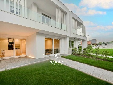 Villa a schiera via Lanzaghe 12, Centro, Silea