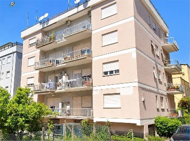 Appartamento all'asta via Fratelli Rosselli 8, Terracina