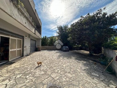 Montesarchio, Via Enea, 23