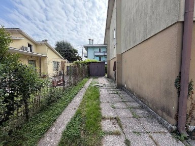 Mira, Via Sabbiona, 1