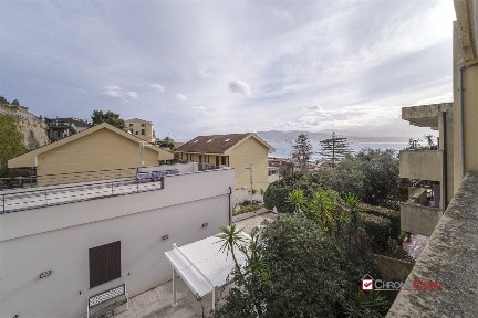 Bilocale Panoramica dello Stretto 580, Litoranea - Panoramica, Messina