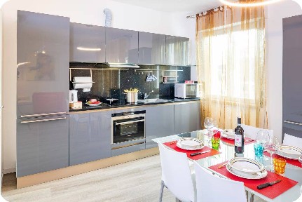 Bilocale buono stato, secondo piano, Centro, Bardolino